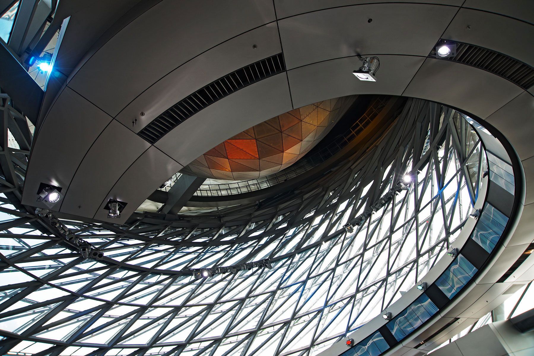 Architektur-Fotos: BMW Welt